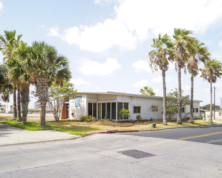 1525 Shoreline Blvd, Corpus Christi, TX for rent - Building Photo - Image 1 of 21