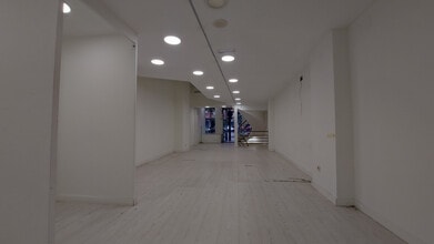 Retail in Logroño, La Rioja to rent Interior Photo- Image 2 of 8