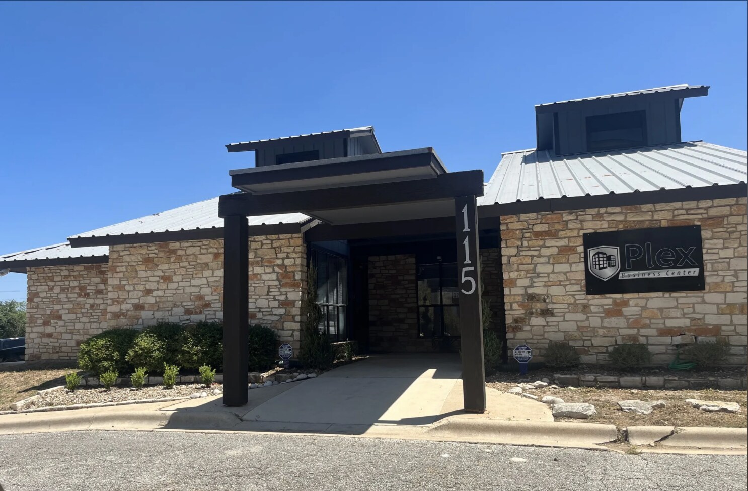 115 Warden Ln, San Marcos, TX to rent Building Photo- Image 1 of 5