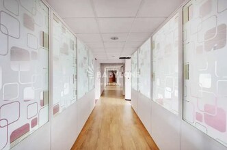 Light Industrial in Malakoff to rent Interior Photo- Image 1 of 9