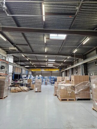 More details for Office, Light Industrial to Rent