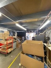 Earlsway, Gateshead to rent Interior Photo- Image 2 of 6