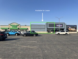 More details for 1302 Woodlawn Rd, Lincoln, IL - Retail for Rent