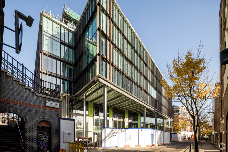 1 Southwark Bridge Rd, London for rent - Building Photo - Image 2 of 3