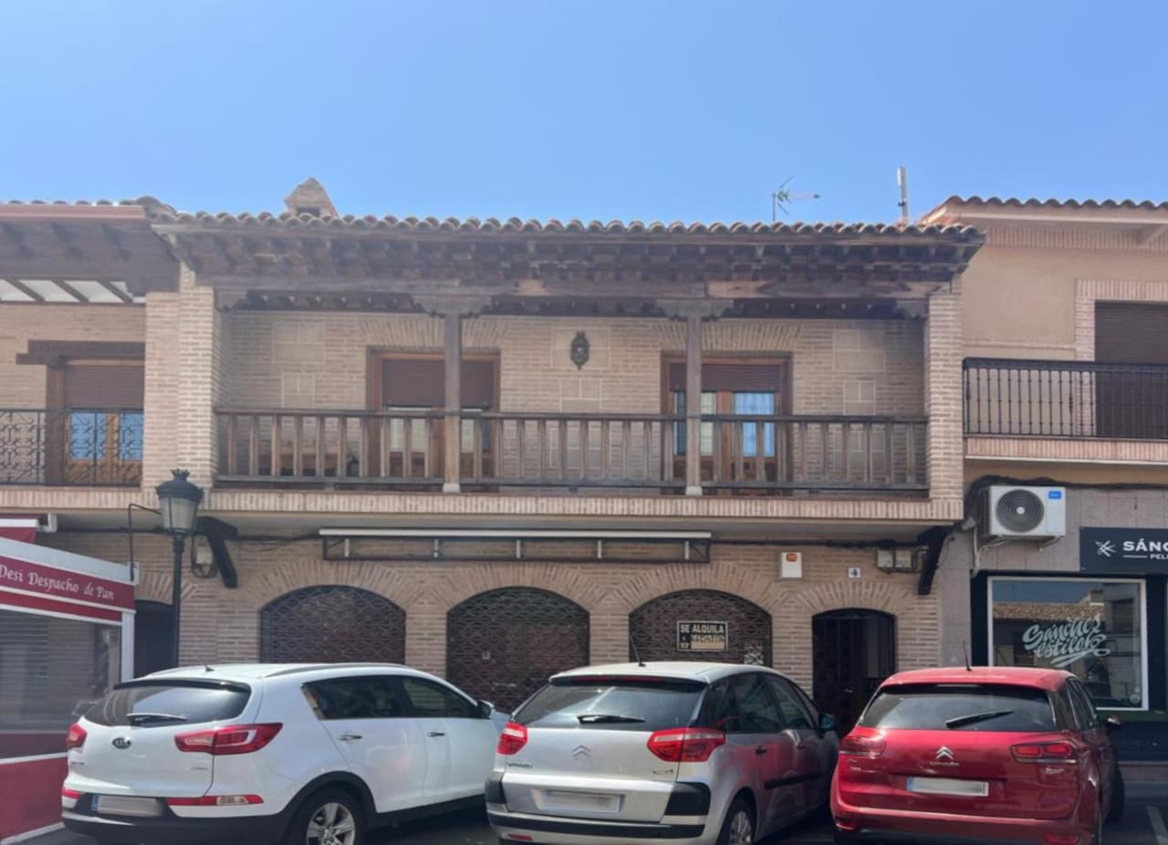 Plaza Aurora Morales, 5, Bargas, Toledo to rent Building Photo- Image 1 of 2