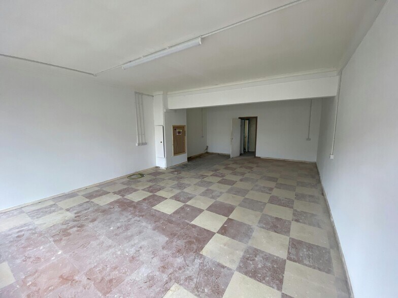 259-262 St Anns Clos, Newcastle Upon Tyne to rent - Building Photo - Image 2 of 4