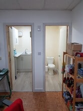 2 Market Pl, Kilmacolm to rent Interior Photo- Image 2 of 4
