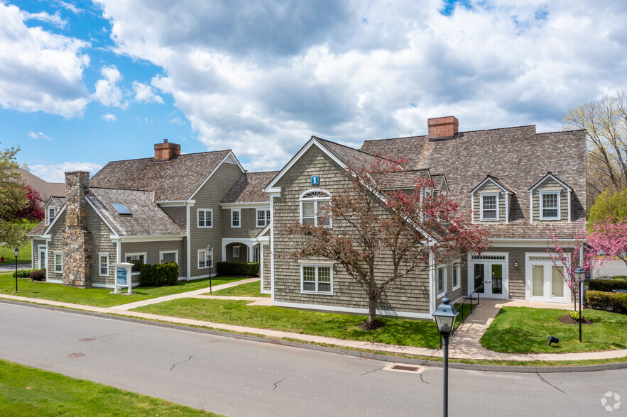 900 Main St S, Southbury, CT for rent - Building Photo - Image 3 of 4