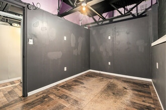 813 Hollywood Rd NW, Atlanta, GA to rent Building Photo- Image 2 of 4