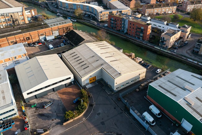 More details for 21 St Andrews Way, London - Industrial to Rent