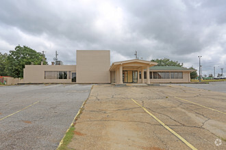 815 E Main St, Prattville, AL for sale Primary Photo- Image 1 of 1