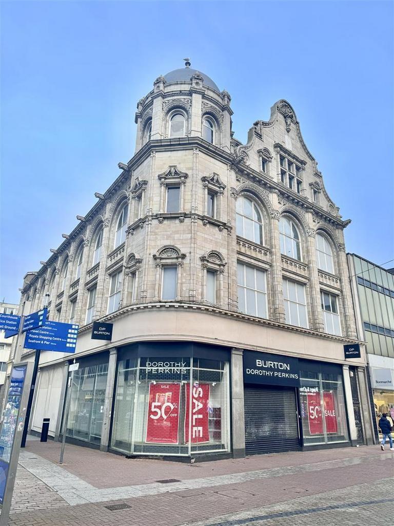 130 High St, Southend On Sea to rent Primary Photo- Image 1 of 37