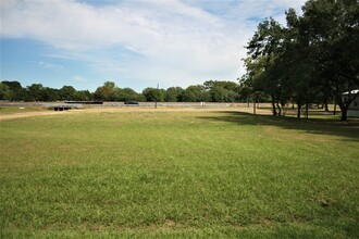 5815 Highway 36, Wallis, TX for sale Primary Photo- Image 1 of 6