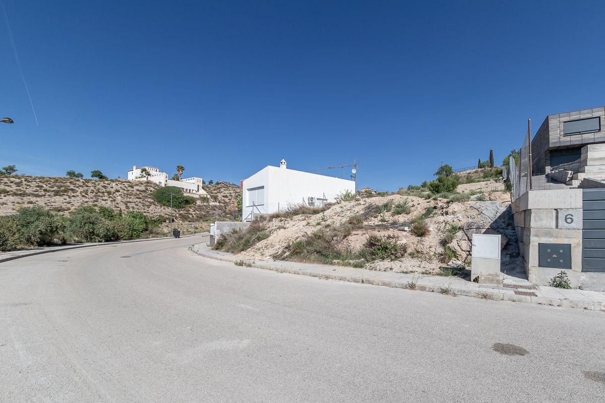 Calle Víznar, 8, La Zubia, Granada for sale Primary Photo- Image 1 of 8