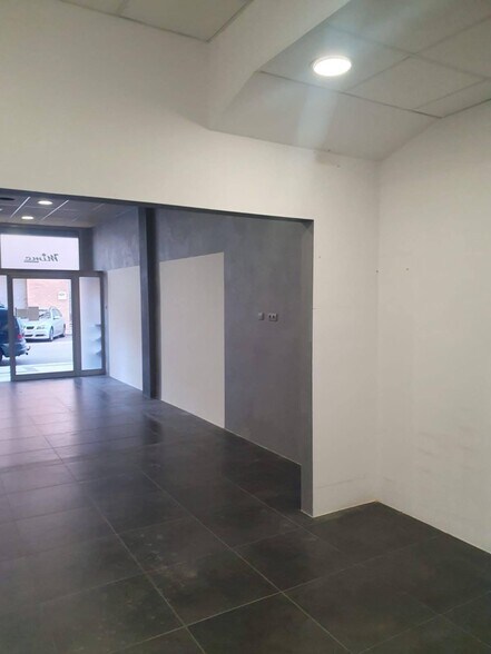 Retail in Tortosa, Tarragona to rent - Primary Photo - Image 1 of 1