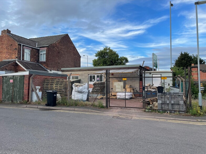 Little Burton West, Burton On Trent for sale - Building Photo - Image 1 of 1