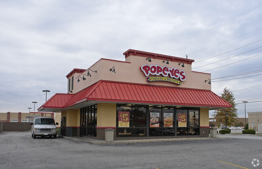 6011 N Illinois St, Fairview Heights, IL for sale - Primary Photo - Image 1 of 1