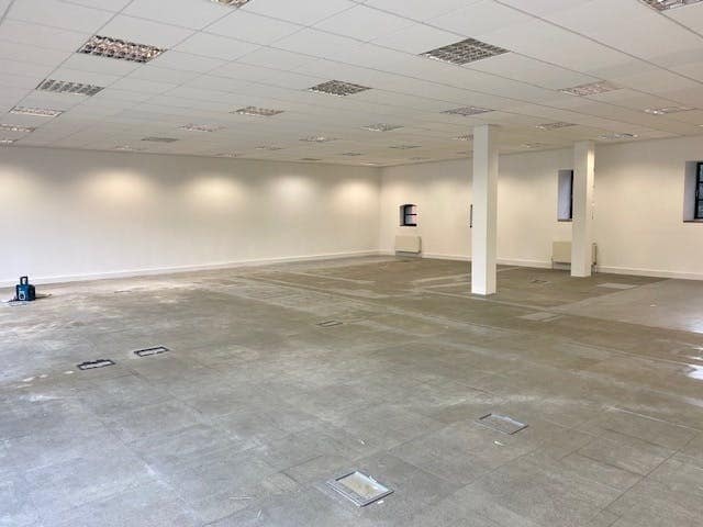 Mather Rd, Newark to rent - Building Photo - Image 3 of 6