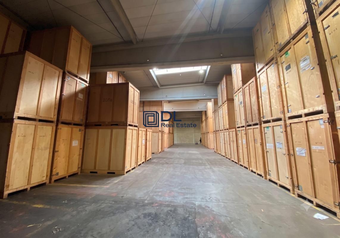 Industrial in Aulnay-sous-Bois to rent Interior Photo- Image 1 of 4