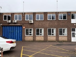 15 Parker Dr, Leicester to rent Building Photo- Image 2 of 5