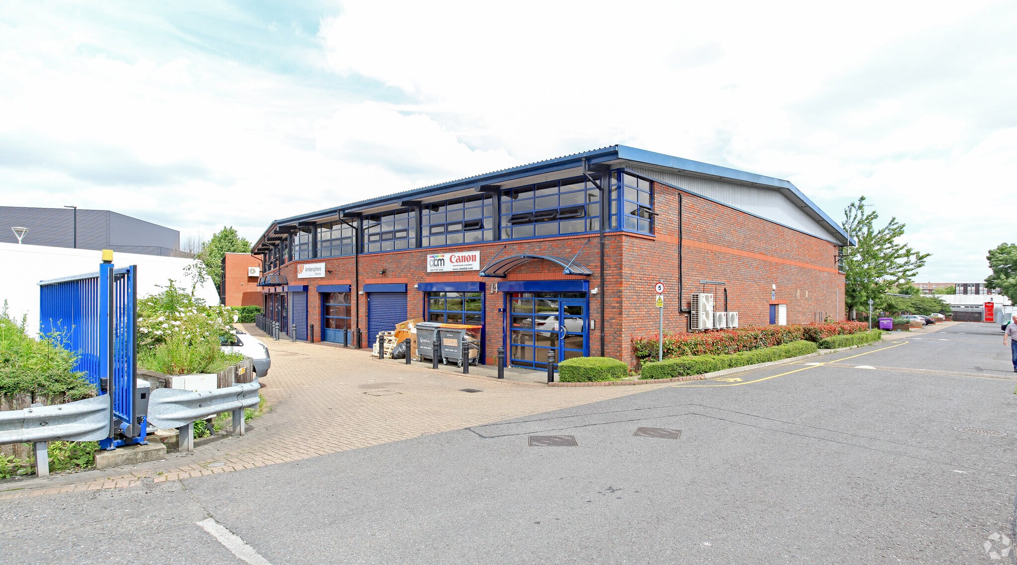 Alliance Rd, London for sale Primary Photo- Image 1 of 1