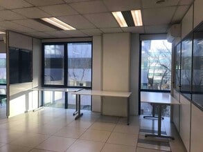 Office in Madrid, Madrid to rent Interior Photo- Image 1 of 15