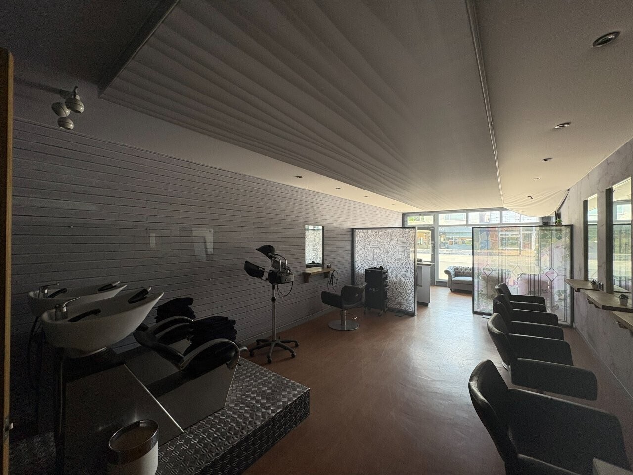 960-966 Woodborough Rd, Nottingham for sale Interior Photo- Image 1 of 1