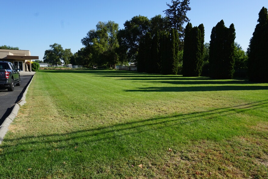 3801 Court st, Pasco, WA for sale - Building Photo - Image 3 of 5