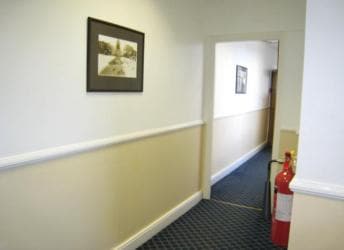 58-60 Kensington Church St, London to rent - Interior Photo - Image 3 of 7