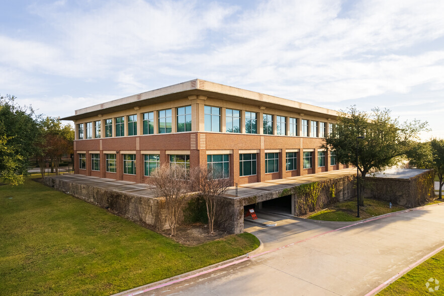 5100 Legacy Dr, Plano, TX for rent - Building Photo - Image 3 of 12