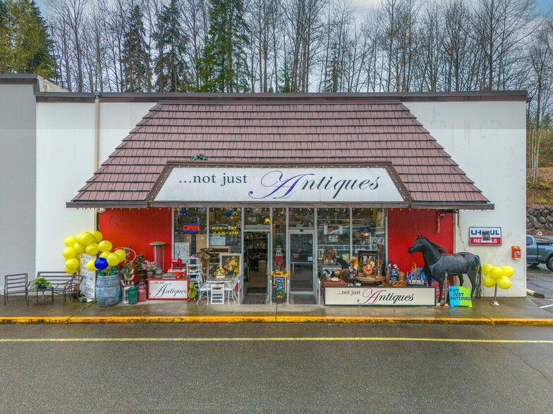 19111 Bothell Way NE, Bothell, WA for sale - Primary Photo - Image 1 of 37