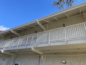 3637-3755 E Thousand Oaks Blvd, Thousand Oaks, CA for rent Building Photo- Image 2 of 11