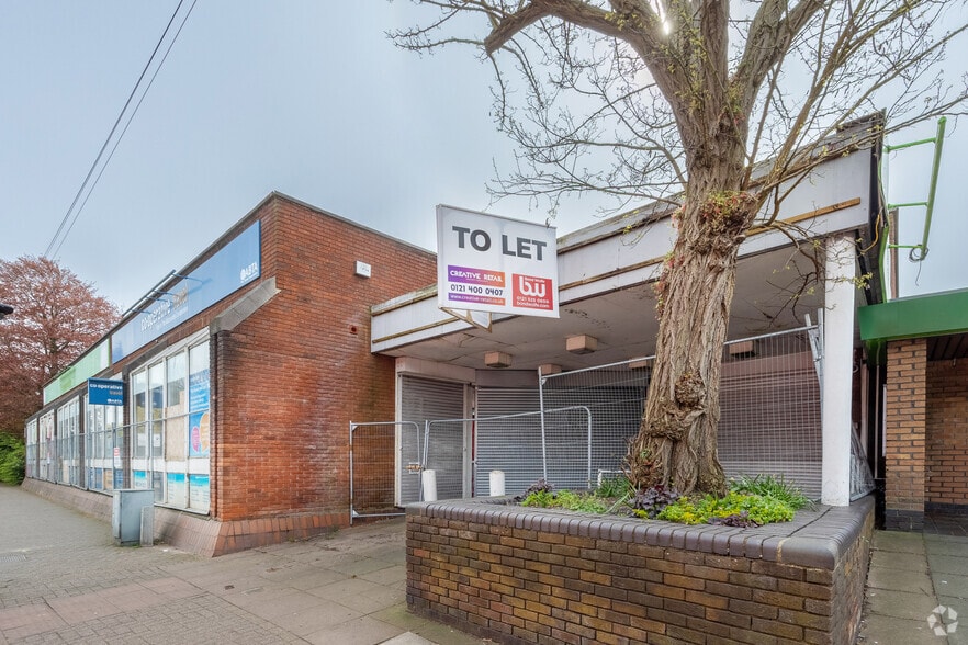 779 High St, Kingswinford to rent - Building Photo - Image 3 of 3