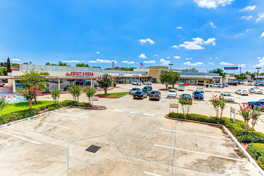 5301-5317 Bissonnet St, Bellaire, TX for rent - Building Photo - Image 3 of 14