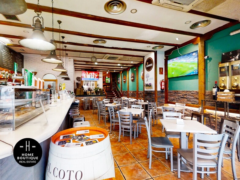 Retail in Madrid, Madrid to rent - Interior Photo - Image 2 of 8