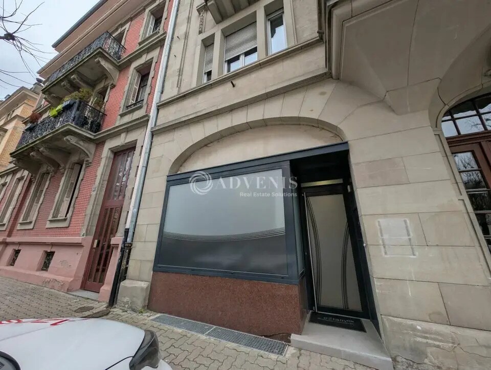 Retail in Strasbourg to rent Building Photo- Image 1 of 8