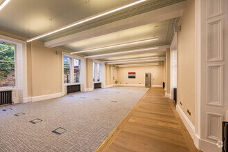 22 Queen St, Edinburgh for rent Interior Photo- Image 2 of 3