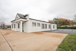 More details for 2012 Woodson Rd, Overland, MO - Light Industrial for Sale