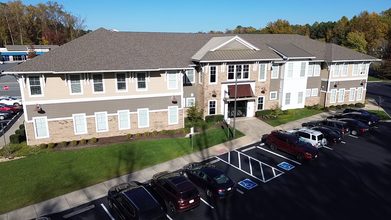 5131 River Club Dr, Suffolk, VA for rent Building Photo- Image 1 of 4