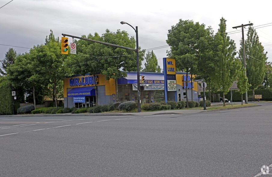 1510 W 71st Ave, Vancouver, BC for sale - Primary Photo - Image 1 of 1