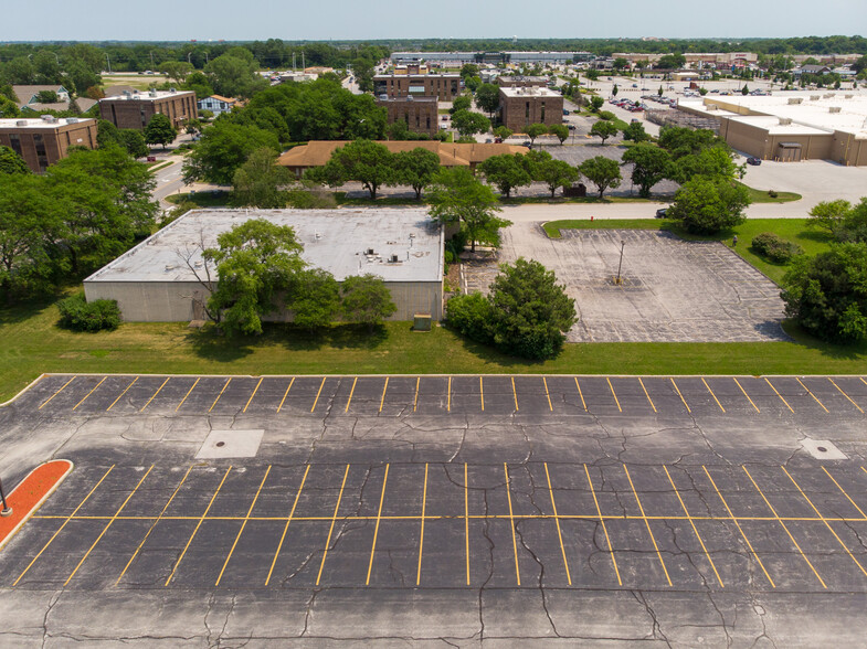 1005 175th St, Homewood, IL for sale - Building Photo - Image 1 of 1