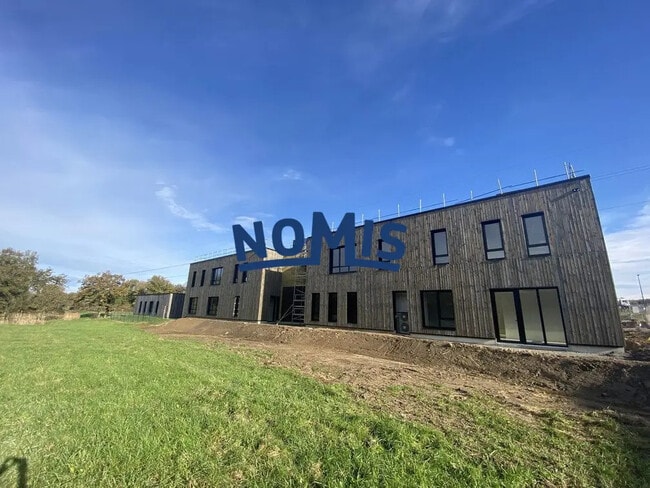 Vente Bureaux 146 m² à 240 m²