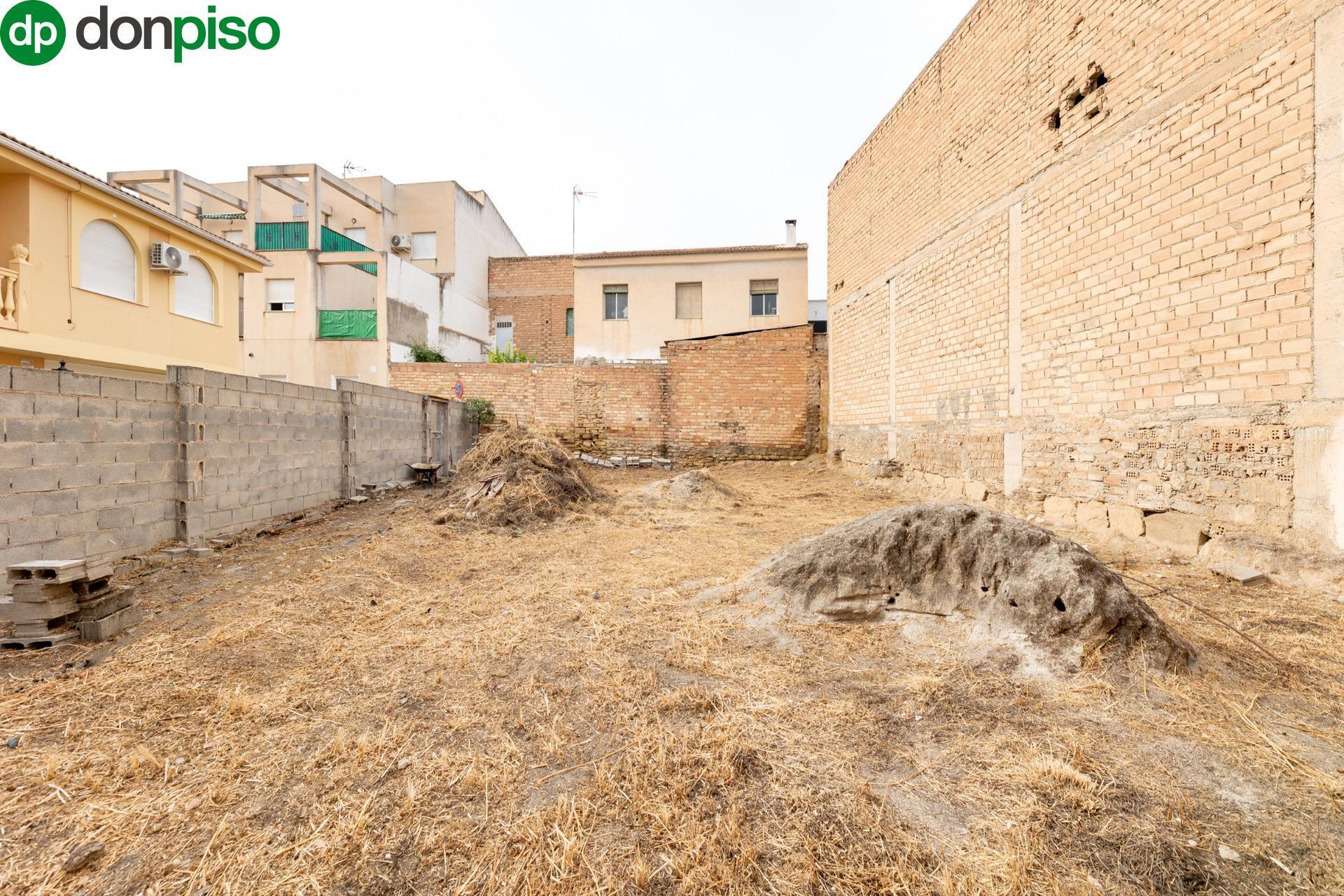 Calle San Lucas, 8-8, Las Gabias, Granada for sale Primary Photo- Image 1 of 17