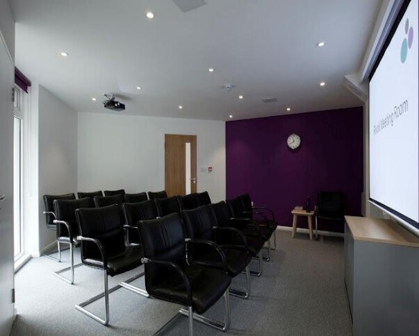 59 Ladywell Rd, London, LND SE13 7UT - Unit E -  - Interior Photo - Image 1 of 2