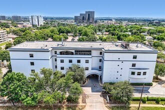 1950 Record Crossing Rd, Dallas, TX for sale Building Photo- Image 1 of 2