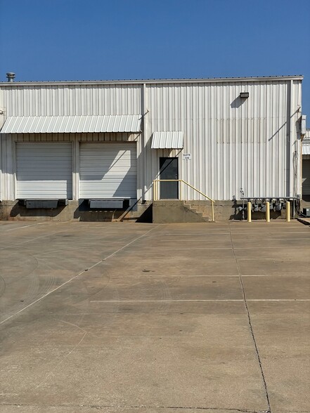 301 N Rhode Island Ave, Oklahoma City, OK for rent - Building Photo - Image 1 of 9