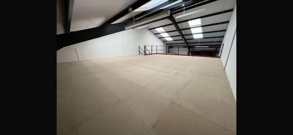 Thorpe Rd, Melton Mowbray to rent - Building Photo - Image 1 of 30