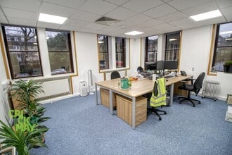 21-27 Perrymount Rd, Haywards Heath to rent Interior Photo- Image 1 of 4