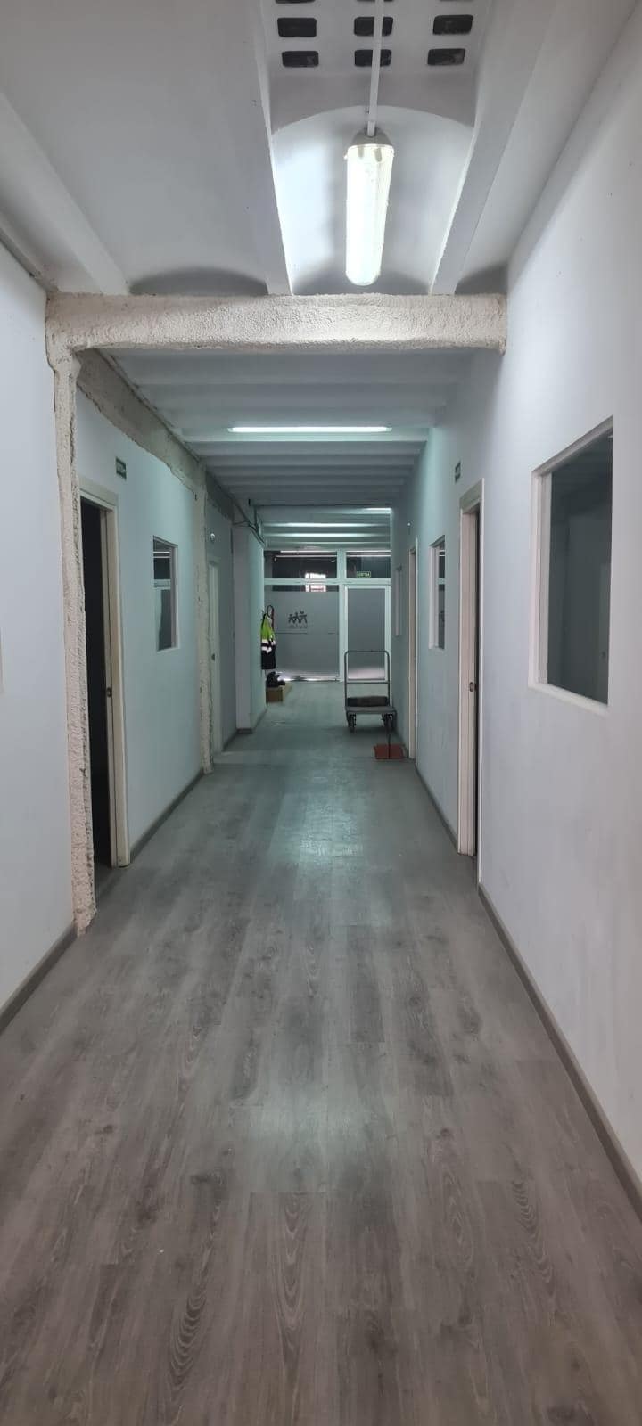 Retail in Barcelona, Barcelona to rent Interior Photo- Image 1 of 10
