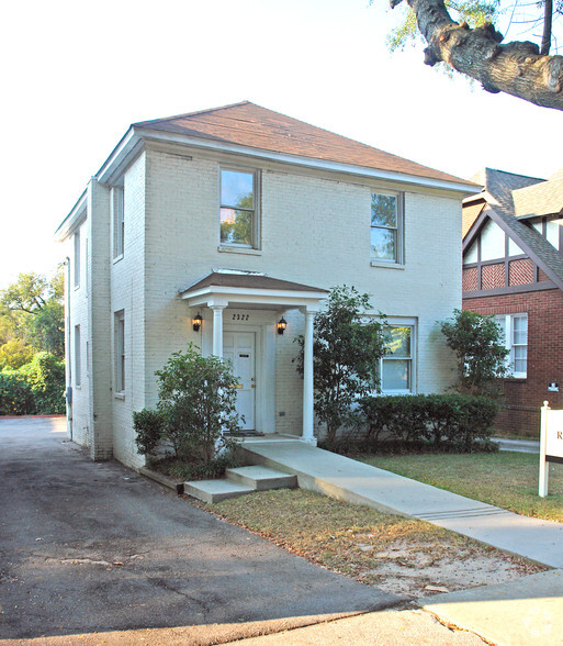 2322 Devine St, Columbia, SC for rent - Building Photo - Image 1 of 1